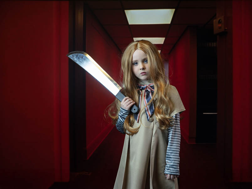 Flash Frames portraits creating unlimited backgrounds in our portraits with AI  